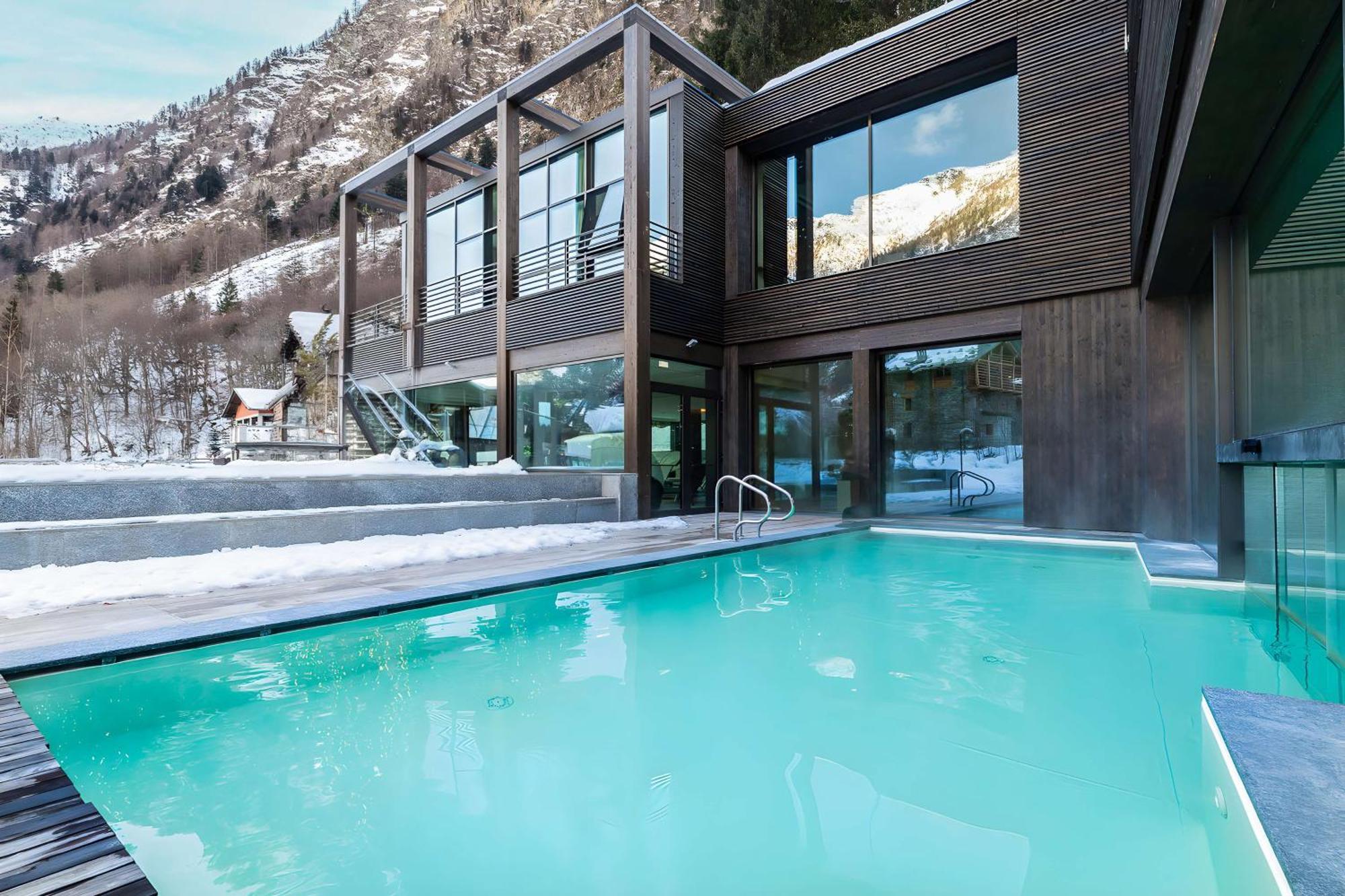 Nh Collection Alagna Mirtillo Rosso Exteriör bild